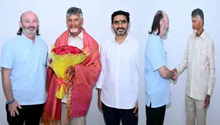 సీఎం చొరవతో ఆర్డీటీకి మోక్షం: పేదలకు నిరాటంకంగా సేవలు : మాంచో ఫెర్రర్ సీఎం చొరవతో ఆర్డీటీకి మోక్షం: పేదలకు నిరాటంకంగా సేవలు : మాంచో ఫెర్రర్