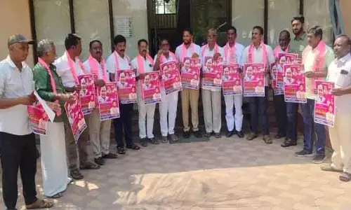 నిరుద్యోగుల హామీల అమలు కోసం  పోరు దీక్ష