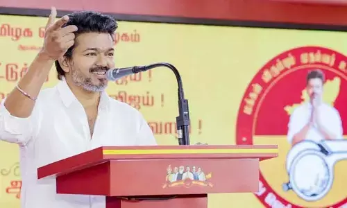 ర్యాలీకి అనుమతి నిరాకరణ: స్టాలిన్‌పై యుద్ధం ప్రకటించిన విజయ్