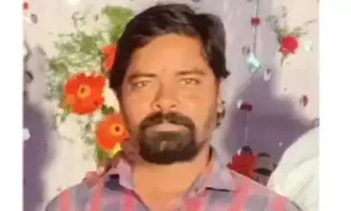 మ‌ద్యానికి బానిసై వీఆర్ఏ ఆత్మ‌హ‌త్య