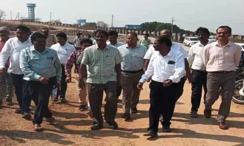 దేవాదుల పంపు హౌస్ ను పరిశీలించిన జల శక్తి మంత్రిత్వ శాఖ కార్యదర్శి