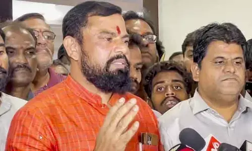 Raja Singh: ఖమేనీ పోతే బాధపడండి.. ఆందోళనలు దేనికి: MLA రాజాసింగ్ వివాదాస్పద వ్యాఖ్యలు