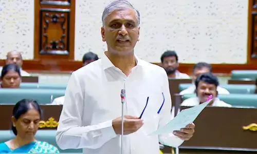 పోలీసు శాఖ సీఎం వద్దనే ఉండి కూడా ఇంత నిర్లక్ష్యమా?.. సభ నుండి బీఆర్ఎస్ వాకౌట్