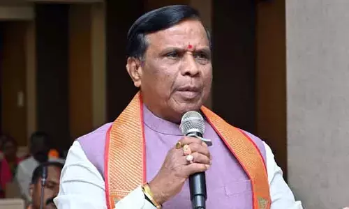 కార్పొరేషన్ లో ఔట్ సోర్సింగ్ ఉద్యోగుల జీతభత్యాల స్కాం