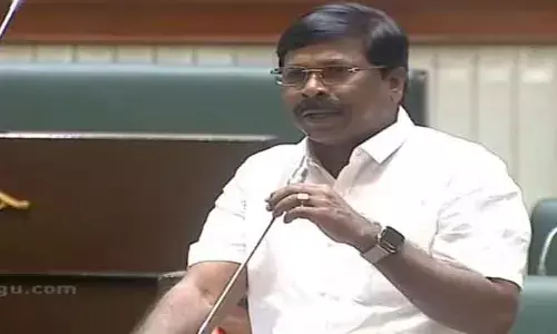 అసెంబ్లీ న‌క్సలైట్ గా మారిన పాడి కౌశిక్ రెడ్డి