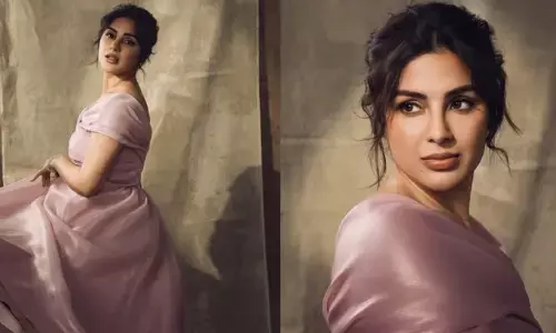 Samyuktha Menon: లైట్ పింక్ డ్రెస్‌లో క్లాసీ లుక్‌తో కట్టిపడేసిన సంయుక్త