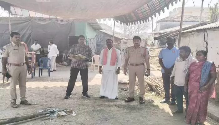 అత్తను హతమార్చిన కోడలు..! అత్తను హతమార్చిన కోడలు..!