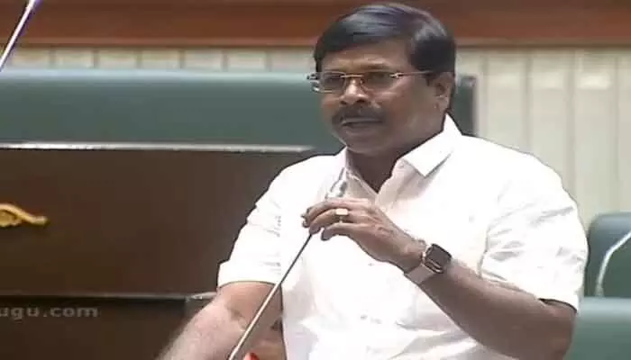 అసెంబ్లీ నక్సలైట్ గా మారిన పాడి కౌశిక్ రెడ్డి అసెంబ్లీ నక్సలైట్ గా మారిన పాడి కౌశిక్ రెడ్డి