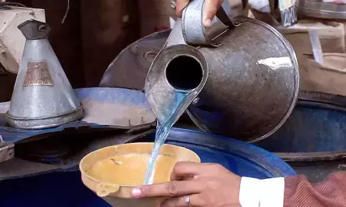 పెట్రోల్ బంకుల ద్వారా కిరోసిన్ పంపిణీ