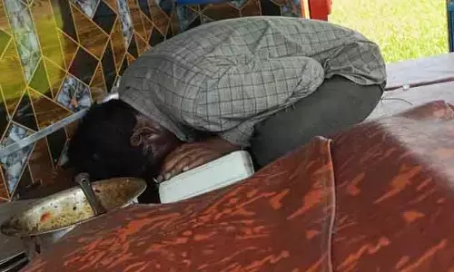 ఊటూర్ ఇసుక క్వారీలో మిస్టరీ..!