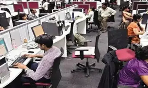 అధికారులకు బిగ్ అలర్ట్.. ఏప్రిల్ 1 నుంచి ఆకస్మిక తనిఖీలు