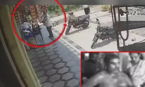 గుంటూరు జిల్లాలో దారుణం.. వ్యక్తిపై యాసిడ్ దాడి