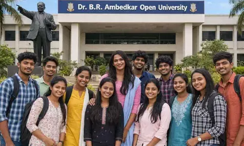 అంబేద్కర్ యూనివర్సిటీలో ఆదివాసీ, ట్రాన్స్‌జెండర్ విద్యార్థులకు ఫెలోషిప్స్!