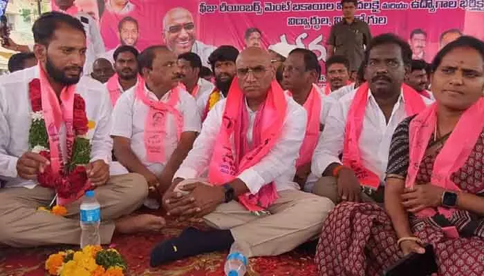 నిరుద్యోగుల సమస్యలను ప్రభుత్వం పరిష్కరించాలి : ఆర్. ఎస్. ప్రవీణ్ కుమార్ నిరుద్యోగుల సమస్యలను ప్రభుత్వం పరిష్కరించాలి : ఆర్. ఎస్. ప్రవీణ్ కుమార్