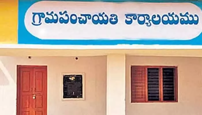 ఆ సర్పంచ్ రూటే సప రేటు ఆ సర్పంచ్ రూటే సప రేటు