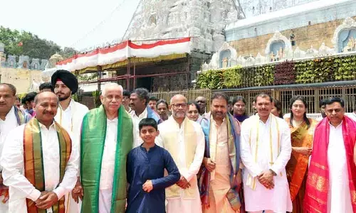 తిరుమల శ్రీవారిని దర్శించుకున్న ఏపీ రాష్ట్ర గవర్నర్‌