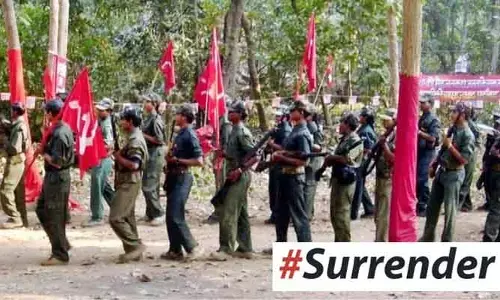 వెంటాడిన డెడ్‌లైన్ భయం.. ఏకంగా 25 మంది మావోయిస్టులు సరెండర్