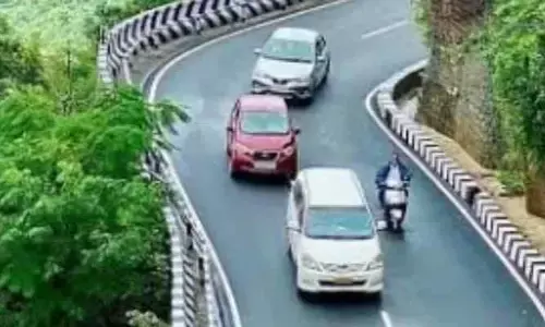 తిరుమ‌ల వెళ్లే భ‌క్తుల‌కు అల‌ర్ట్..ఘాట్ రోడ్డులో జాగ్ర‌త్త !