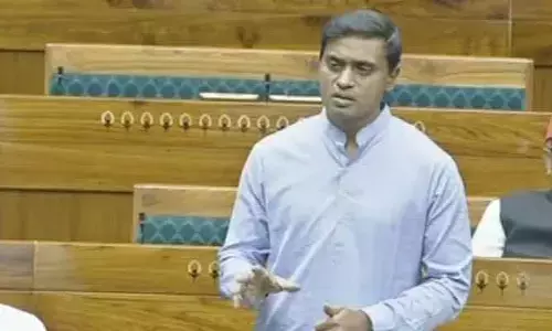 అమరావతి రైతులకు ప్లాట్లు ఎప్పుడు ఇస్తారు: ఎంపీ మిథున్ రెడ్డి