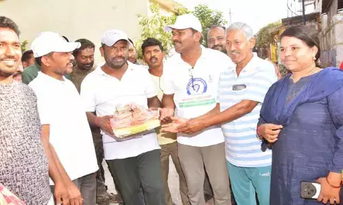 సౌక‌ర్యాల కల్ప‌న మాది.. స‌హ‌క‌రించాల్సిన బాధ్య‌త మీది