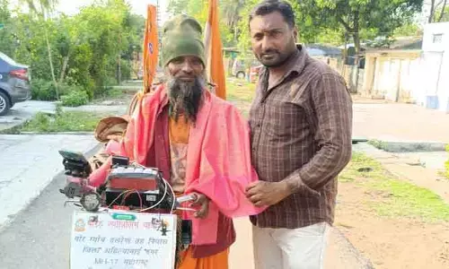 జ్యోతిర్లింగాల దర్శనం కోసం సైకిల్‌పై సవారీ..