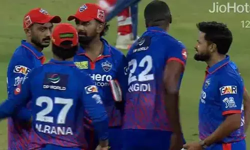 దుమ్ములేపిన‌ ఢిల్లీ బౌల‌ర్లు...ల‌క్నో స్కోర్ ఎంతంటే?