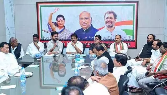 పదవిపై మంత్రుల్లో టెన్షన్.. తప్పిస్తారా? కత్తిరిస్తారా? పదవిపై మంత్రుల్లో టెన్షన్.. తప్పిస్తారా? కత్తిరిస్తారా?