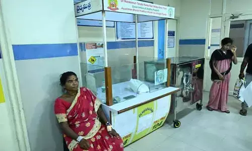 ఏపీలో ఆగని ఎన్టీఆర్ వైద్య సేవ బంద్.. రూ. 1,000 కోట్ల ఆఫర్ తిరస్కరించిన ఆస్పత్రులు!