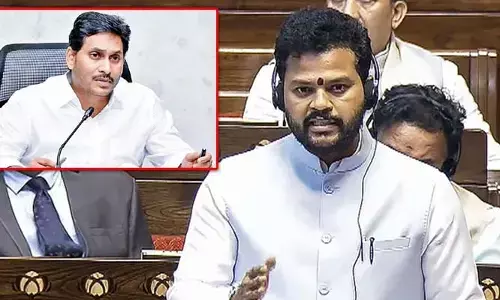 గర్భిణీని పొత్తి కడుపులో తన్నారు: నాటి అరాచకాలపై రామ్మోహన్ నాయుడు ఎమోషనల్