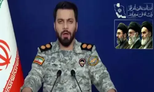 Iran warns: అమెరికా లొంగిపోయే వరకు యుద్ధం ఆగదు: ఇరాన్ హెచ్చరిక