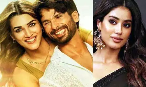 బ్లాక్ బస్టర్ సైన్స్ ఫిక్షన్ రొమాంటిక్ కామెడీ డ్రామాలో జాన్వీ కపూర్!