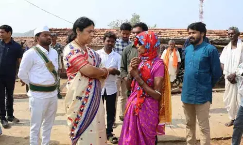అర్హులైన ప్రతి ఒక్కరికీ సంక్షేమ పథకాల ఫలాలు అందాలి : కలెక్టర్ కె.హరిత