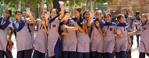 పాఠశాలలో వ్యవసాయం చేస్తున్న 78వేల మంది పిల్లలు