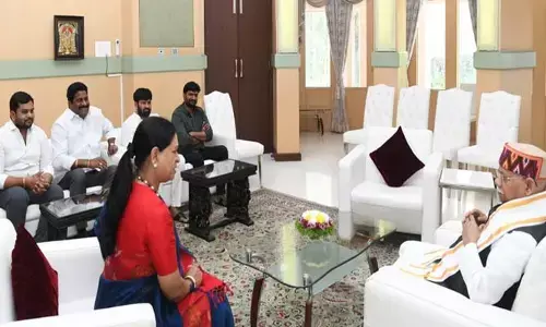 గవర్నర్‍ శివ ప్రతాప్ శుక్లాతో డీకే అరుణ భేటీ