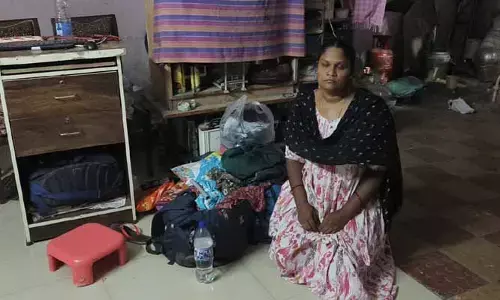 భర్త మరణం తర్వాత ఇంటికి రానివ్వని అత్త-మామ