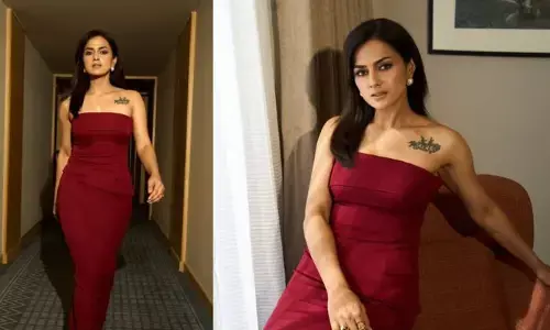 Shraddha Srinath: రెడ్ డ్రెస్లో మెరిసిపోతున్న హాట్ బ్యూటీ