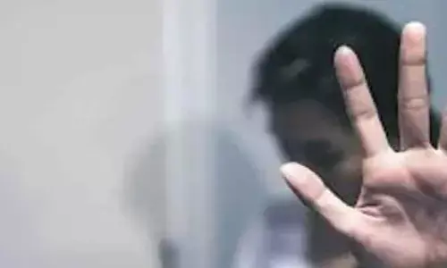 వివాహిత పై లైంగిక దాడి యత్నం