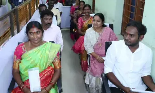 క్యాతనపల్లి మున్సిపాలిటీ పీఠం బీఆర్ఎస్ వశం..