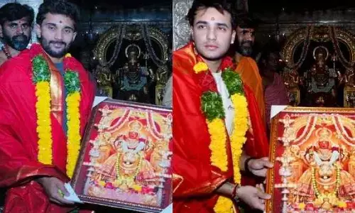 జూబ్లీహిల్స్ పెద్దమ్మ తల్లి ఆలయంలో SRH ప్లేయర్ల పూజ‌లు