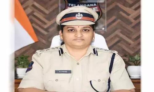 పోలీస్ స్టేషన్ కు రాలేని బాధితుల ఇంటి వద్దే ఎఫ్ఐఆర్ నమోదు : ఎస్పీ జానకి