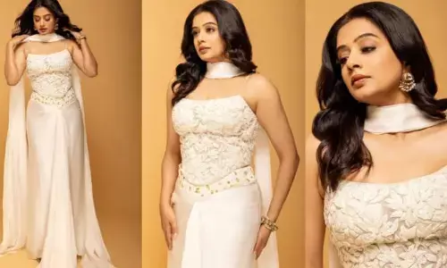 Priyamani: స్టైలిష్ అవుట్‌ఫిట్‌తో ఆకట్టుకుంటున్న సీనియర్ బ్యూటీ