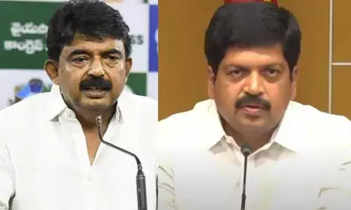 నా తండ్రిని నేనే చంపానా: మంత్రి కొల్లు రవీంద్రపై పేర్ని నాని ఫైర్