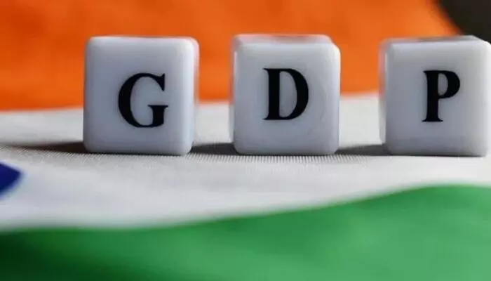 Economy: భారత వృద్ధిలో కోత విధించిన మూడీస్ Economy: భారత వృద్ధిలో కోత విధించిన మూడీస్