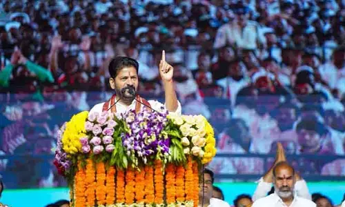 మళ్ళీ వస్తా.. నిధులు ఇస్తా..!