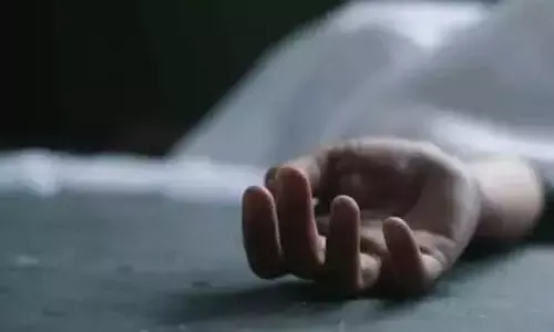 భార్య‌-భర్త‌ల మ‌ధ్య గొడ‌వ‌.. ఆత్మ‌హ‌త్య..!