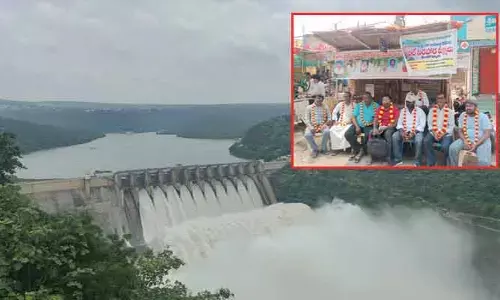 శ్రీశైలం నిర్వాసితుల ‘98 జీవో కు 40 ఏళ్లు: తీరని నిరీక్షణ.. మళ్లీ ఉద్యమ బాటలో బాధితులు!