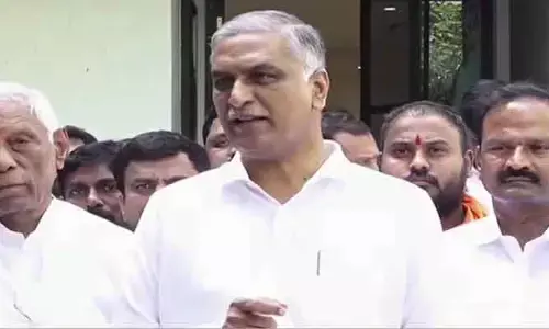 దళితుల భూములపై దండయాత్ర ఎందుకు.. ప్రభుత్వానికి హరీశ్ రావు సూటి ప్రశ్న