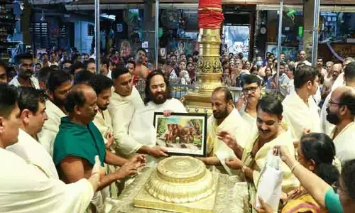 కేరళ ఆలయాల అభివృద్ధికి భారీ విరాళం ప్రకటించిన అనంత్ అంబానీ