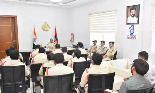 నేరాల నియంత్రణకు కట్టుదిట్టమైన చర్యలు : కమిషనర్ అంబర్ కిషోర్ ఝా