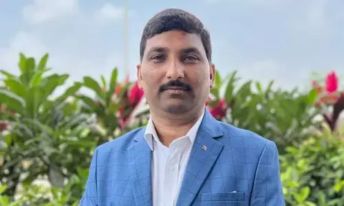 ఇక్కత్ చీరలపై పరిశోధన.. గోసికొండ శ్రీరాములుకు బాధ్యతలు